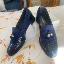 Stuart Weitzman Russell &