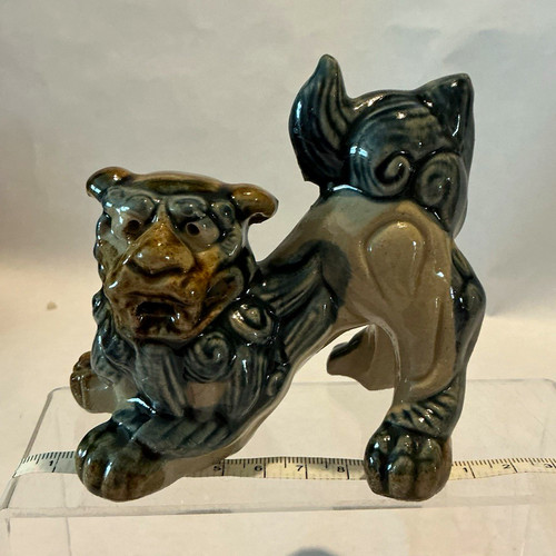 Vintage chinese oriental dog - chinese,
