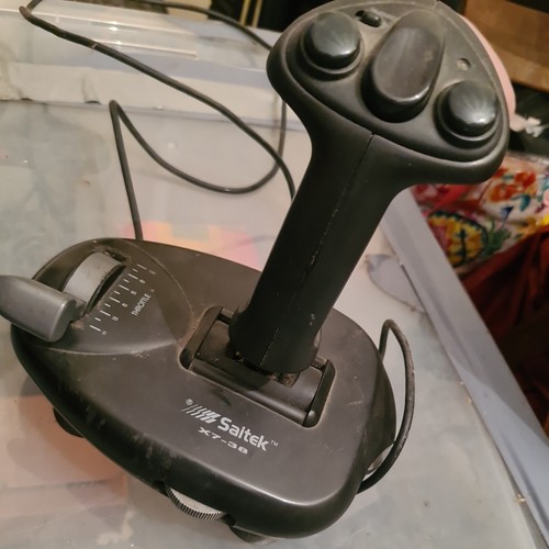 Saitek flight joystick - saitek,