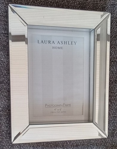 Laura ashley photo frames - 2x,