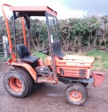 Kubota B7200HST 4WD Compact