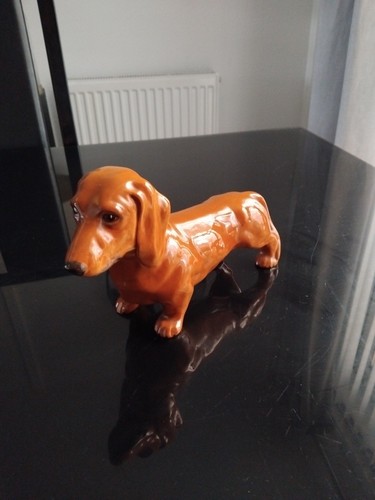 Beswick vintage dog - vintage, tan