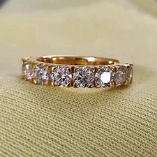Moissanite 2Ct Round Cut