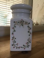 Rare Eternal Beau Lidded