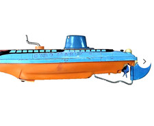VINTAGE SUBMARINE WIND UP TOY