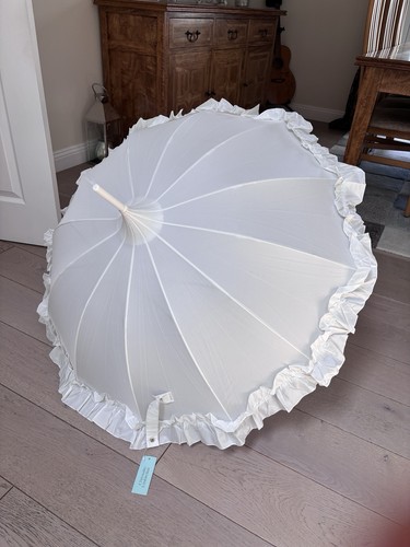 Lisbeth ivory frilled pagoda - ivory,