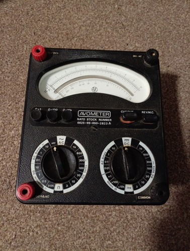 Avometer model v - model, good
