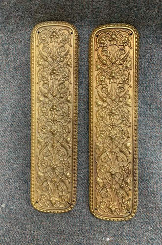 Pair 1880s victorian - a,