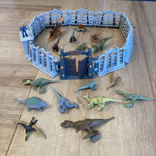 Jurassic world mattel minis - jurassic,