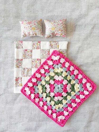 Maileg inspired quilt for