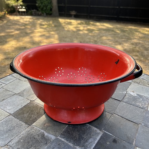 Vintage red speckled - red,
