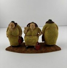 Bottman Design REAL PEOPLE Erika Oller SHE CAME, SHE CRITICIZED, SHE LEFT Figure