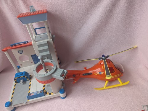 Fireman sam ocean rescue - sam, with