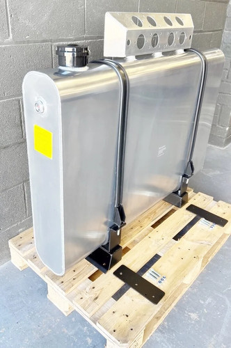 Hydraulic oil tank slim - oil,