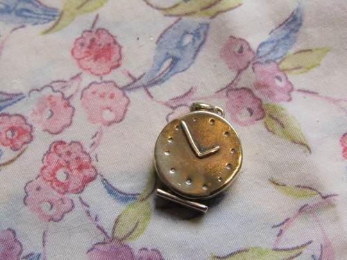 Charm alarm clock yellow 9ct - ,