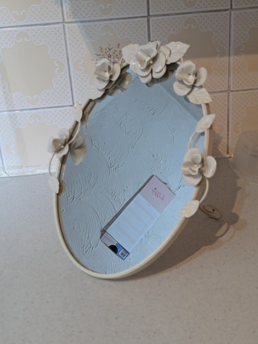 Vtg shabby chic dressing - dressing, table