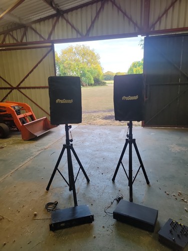 Two prosound speakers with - two,