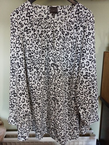 Ladies top size ann - ladies,