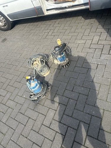 Submersible water pump - water,