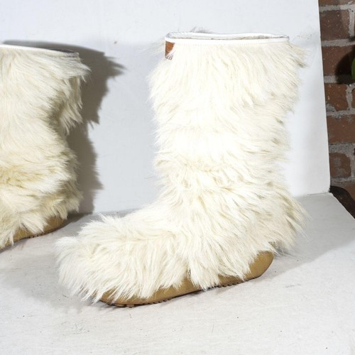 Vtg goat fur - fur, yeti