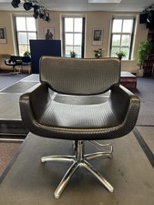 Salon Ambience Black Leather