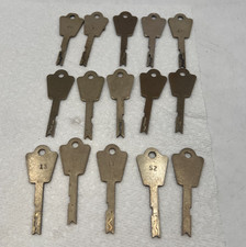 15 Vintage PARKING METER KEYS
