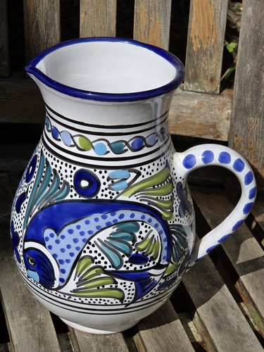 Large hand painted - hand, tunisian