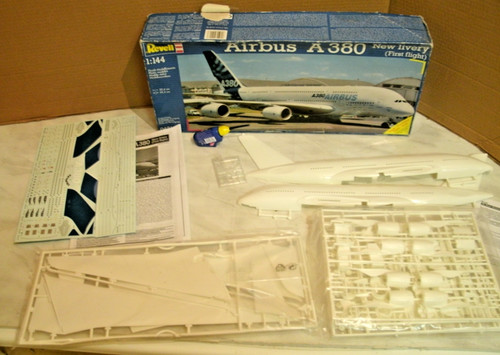 Revell airbus a380 new livery - airbus,