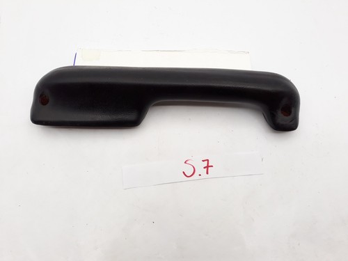 Left door handle armrest - left,