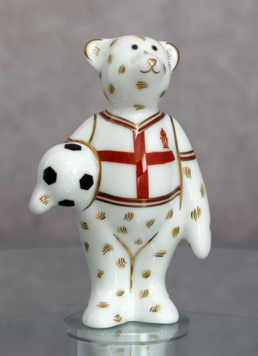 Royal crown derby world - royal,
