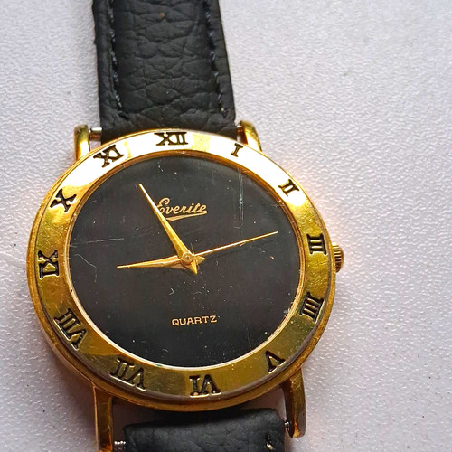 Everite quartz watch - watch, case