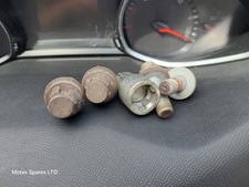 Peugeot 308 MK2 Locking Wheel