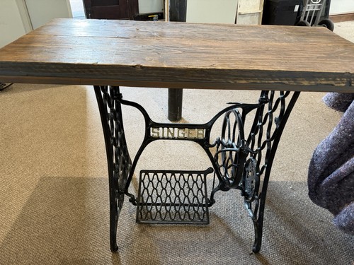 Singer sewing machine base - sewing,