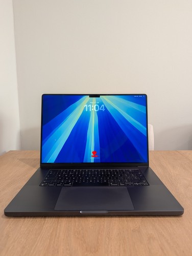 Apple macbook pro inch - pro, 2024