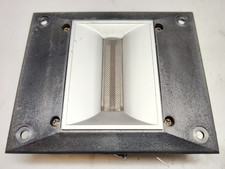 GOOD Realistic Leaf / Ribbon