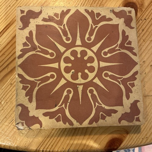 Maw and encaustic floor - co,