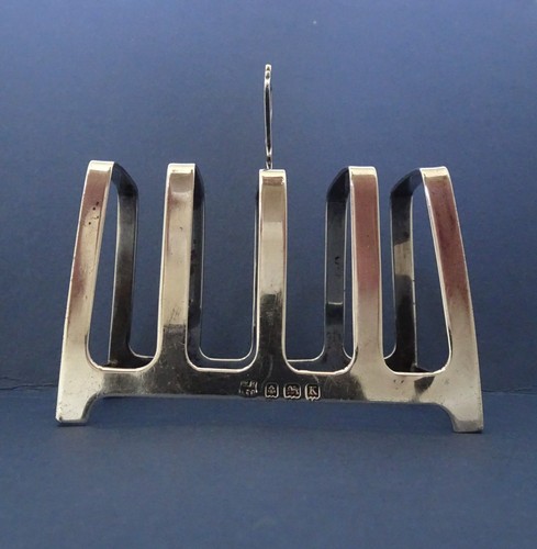 Art deco bar - art, rack