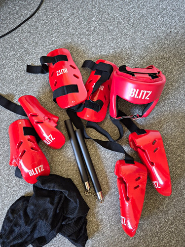 Blitz youth martial - arts, tae