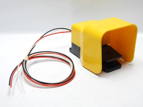 Pneumatic foot pedal - foot,
