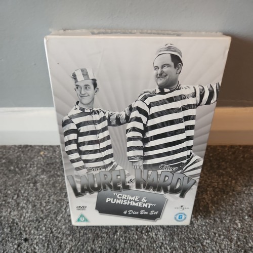 Laurel and hardy - laurel,