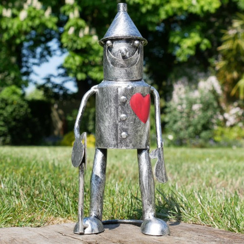 Tin man garden - garden, statue