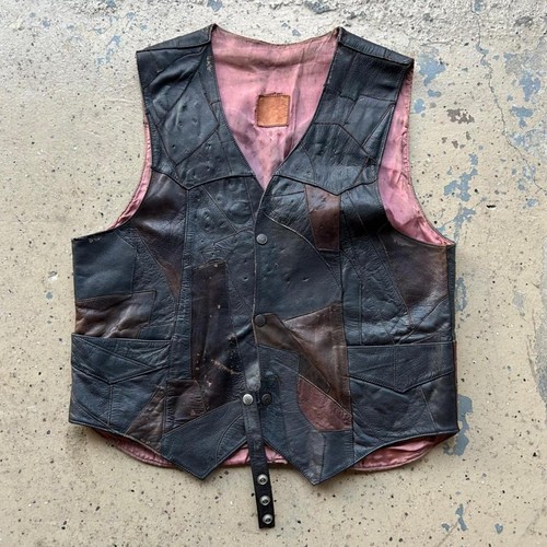 True vintage levi 90s - true,