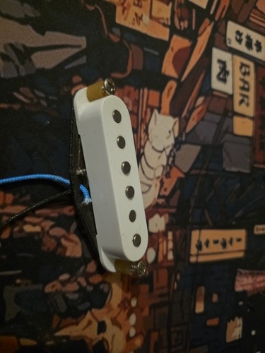 Hot single coil strat style - hot,