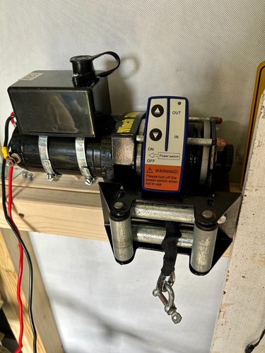 12v winch with - , remote