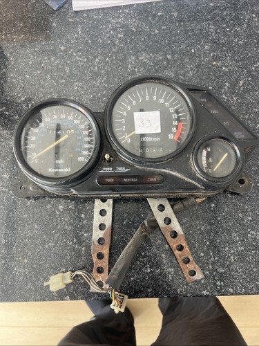 Kawasaki gpz 550cc speedometer - 550cc,