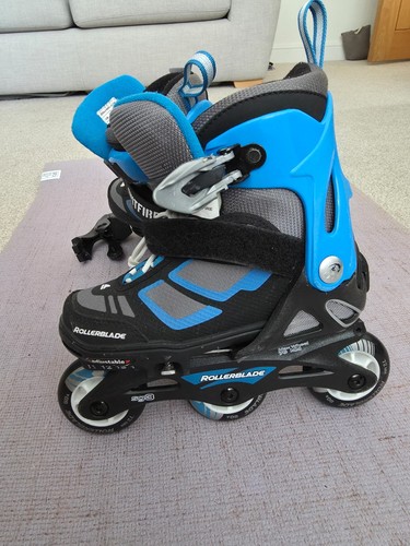 Spitfire roller blades