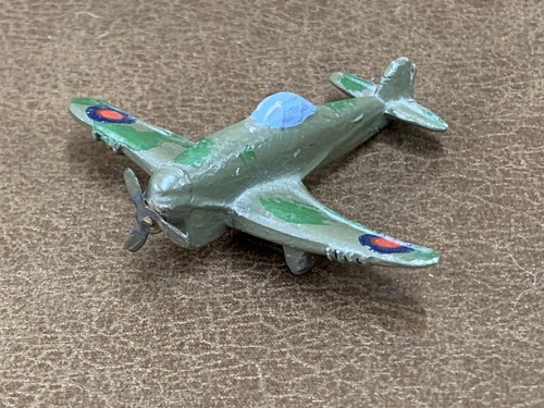 Vintage aircraft ww2 toys - aircraft,