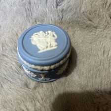 WEDGWOOD JASPERWARE PILL BOX