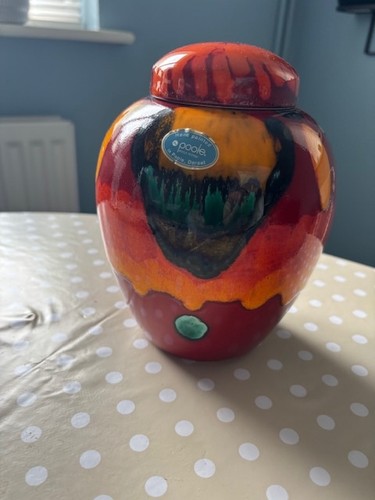 Large poole pottery - poole, living