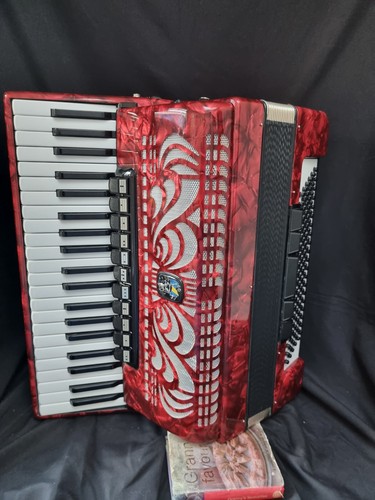 Weltmeister 120 bass - 120, accordion